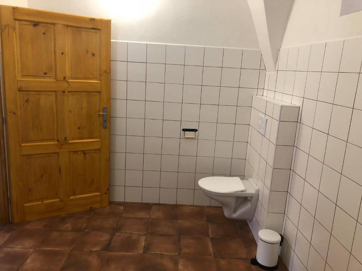 Penzion A Hospoda Na Statku Hluboká nad Vltavou 외부 사진
